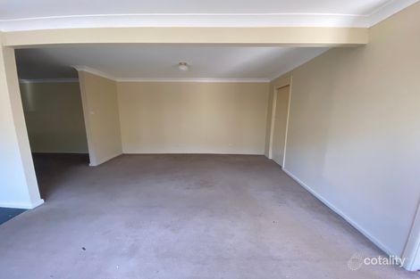 Property photo of 34 Henry Lawson Drive Peakhurst NSW 2210