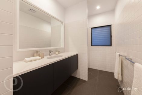 Property photo of 15 Prout Street Camp Hill QLD 4152