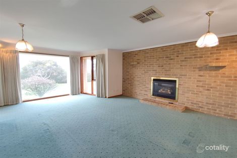 Property photo of 15 Harmsworth Avenue Wantirna VIC 3152