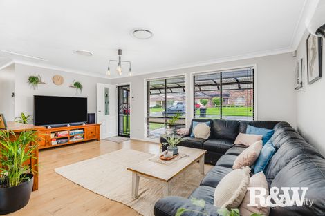 Property photo of 2 Evenstar Place St Clair NSW 2759