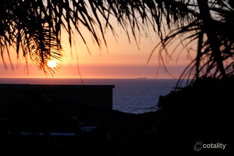 Property photo of 3 Randell Crescent Ocean Reef WA 6027
