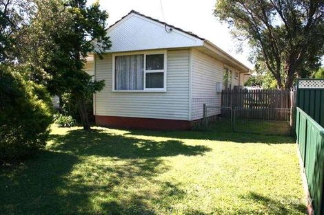 Property photo of 35 Birriley Street Bomaderry NSW 2541