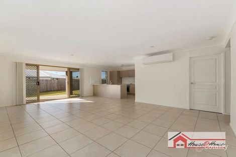 Property photo of 4 Sugar Gum Place Ormeau QLD 4208