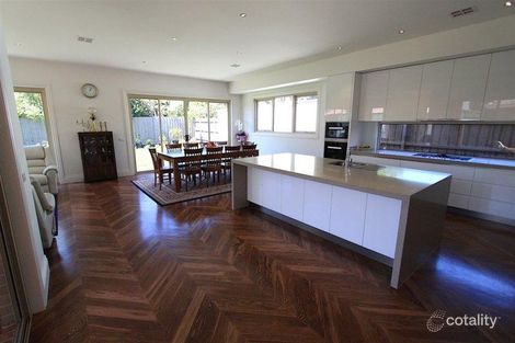 Property photo of 332 Stephensons Road Mount Waverley VIC 3149