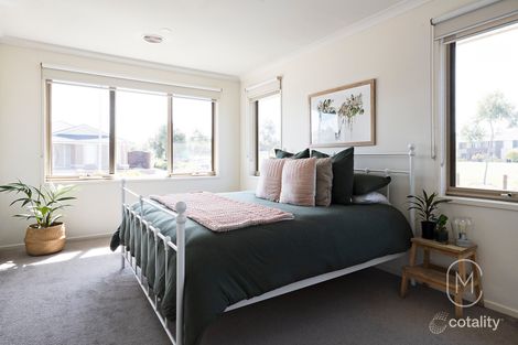 Property photo of 1 Crossing Road Mernda VIC 3754