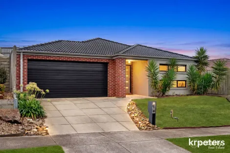 Property photo of 16 Meadowlea Crescent Pakenham VIC 3810