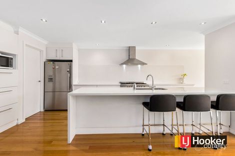 Property photo of 9 Garden Avenue Mitcham VIC 3132
