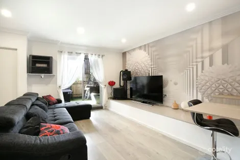 102/17 Maclaurin Ave, East Hills, NSW 2213