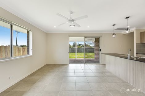 Property photo of 38 Fitzgerald Circuit Wyreema QLD 4352
