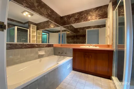 Property photo of 4 Talawong Drive Taree NSW 2430
