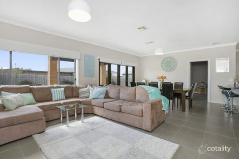 Property photo of 19 Oakdean Boulevard Ocean Grove VIC 3226