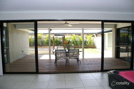 Property photo of 4 Chantilly Court Loganlea QLD 4131