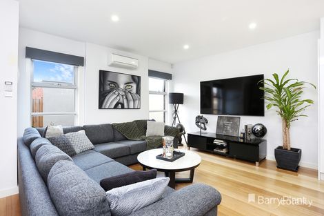 Property photo of 2/67 Everett Street Brunswick West VIC 3055