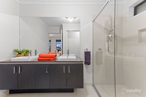 Property photo of 24 Cochranes Road Mernda VIC 3754