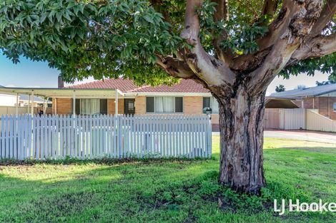 Property photo of 19 Selby Street Thornlie WA 6108