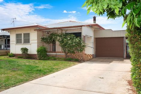 Property photo of 13 Nilma Avenue Mount Austin NSW 2650