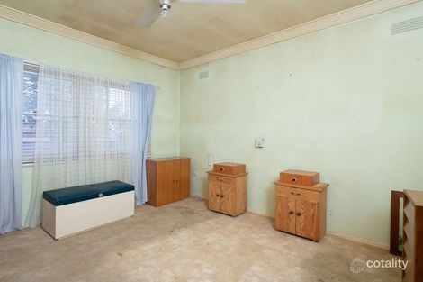 Property photo of 13 Nilma Avenue Mount Austin NSW 2650