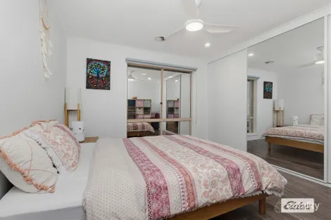 Property photo of 3 Molesworth Road Kangaroo Flat VIC 3555