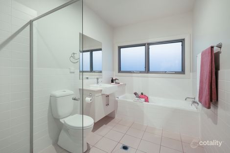 Property photo of 8 Koorabel Avenue Copacabana NSW 2251