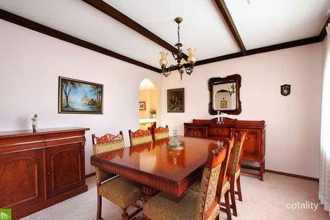 Property photo of 26 The Parkway Balgownie NSW 2519