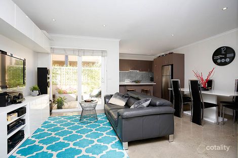 Property photo of 71 Francis Lane Kensington VIC 3031