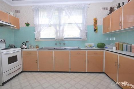 Property photo of 95 Mitchell Street Carramar NSW 2163