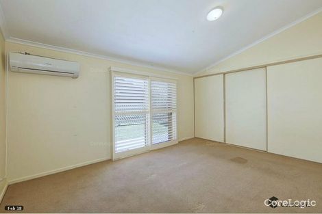 Property photo of 26 Saint Lucia Crescent Avoca QLD 4670