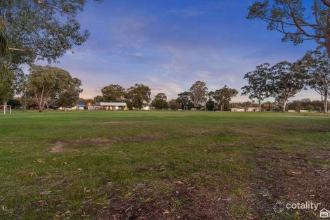 Property photo of 9 Nattai Court Armadale WA 6112