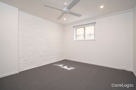 Property photo of 15 Waratah Avenue Biggera Waters QLD 4216