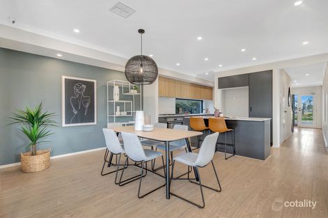 Property photo of 12 Olivine Boulevard Donnybrook VIC 3064