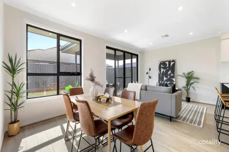 Property photo of 7 Nyon Court Angle Vale SA 5117