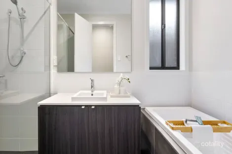 Property photo of 7 Nyon Court Angle Vale SA 5117