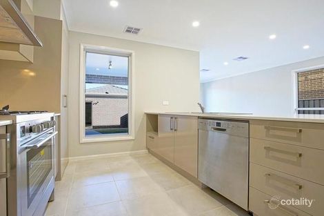 Property photo of 47 Lakeview Drive Cranebrook NSW 2749