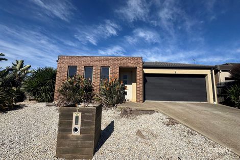 7 Annies Lane, Grovedale, VIC 3216