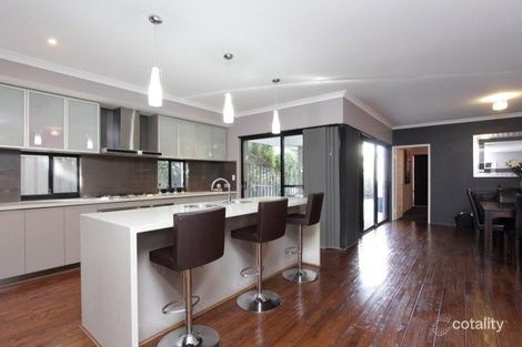 Property photo of 2 Nicholas Street Rossmoyne WA 6148