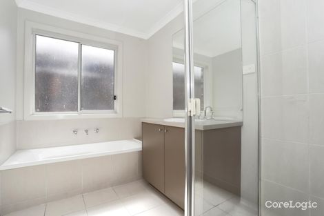 Property photo of 34 Algerd Way Pakenham VIC 3810