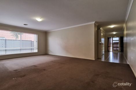 Property photo of 22 Snowbridge Road Tarneit VIC 3029