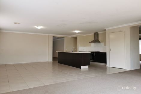 Property photo of 22 Snowbridge Road Tarneit VIC 3029
