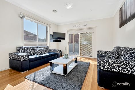 Property photo of 1 Woodlea Crescent Craigieburn VIC 3064