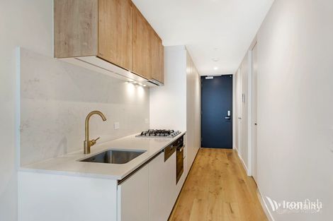 Property photo of 1002/23 Mackenzie Street Melbourne VIC 3000