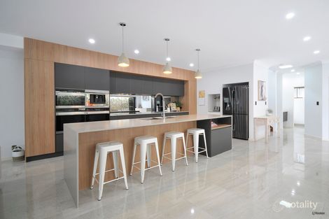 Property photo of 9 Greenview Place Reedy Creek QLD 4227