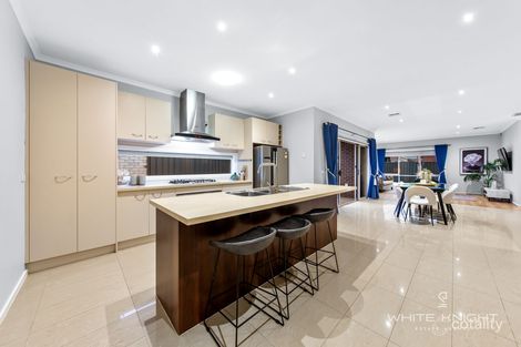 Property photo of 13 Bentley Drive Deer Park VIC 3023
