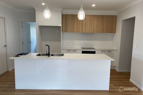 18 Carnarvon Cres, Banya, QLD 4551