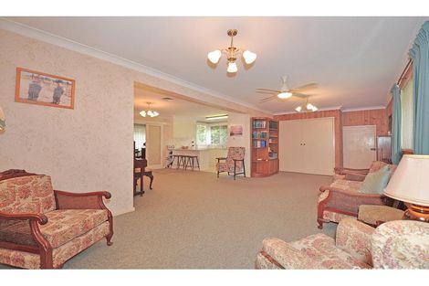 Property photo of 27 Annabelle Crescent Kellyville NSW 2155