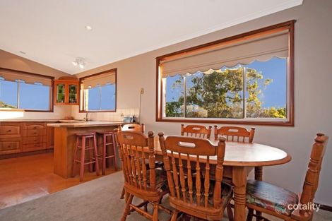 Property photo of 38 Rolfe Avenue Kanwal NSW 2259