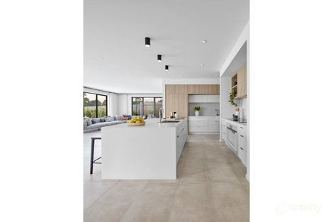 Property photo of 25 Unity Drive Mount Duneed VIC 3217