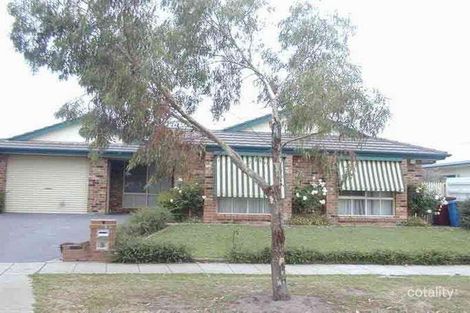 Property photo of 3 Buckley Way Lynbrook VIC 3975