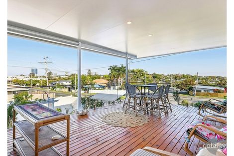 Property photo of 4 Wilson Street Labrador QLD 4215