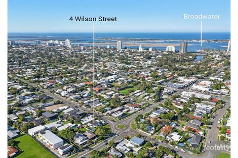 Property photo of 4 Wilson Street Labrador QLD 4215