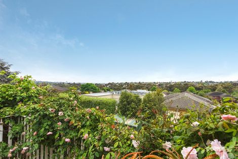 Property photo of 11 Kelvinside Street Balwyn North VIC 3104